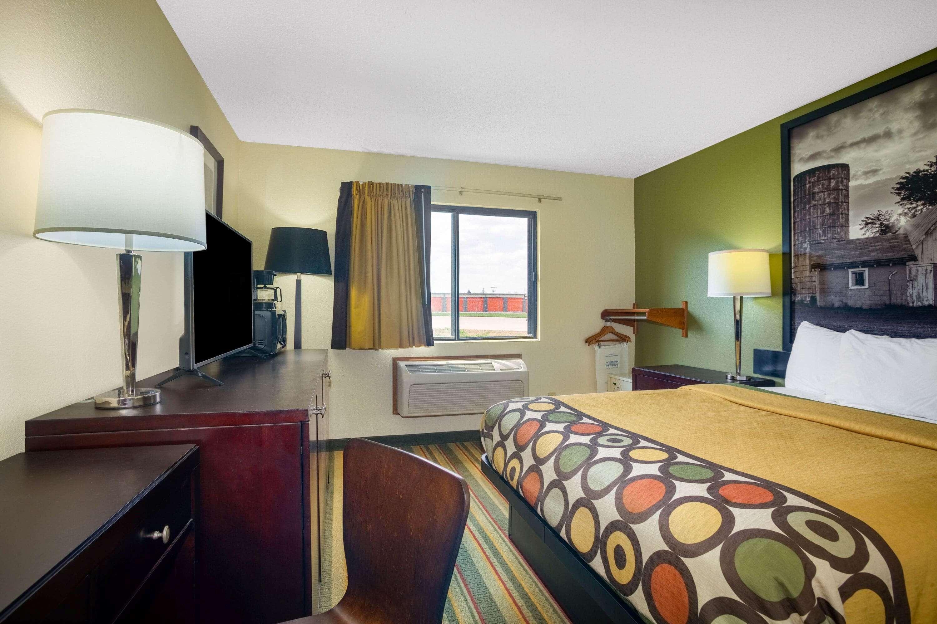 Super 8 By Wyndham El Dorado Hotel Екстериор снимка